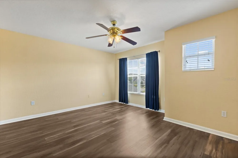 1335 SHALLCROSS AVENUE Orlando, FL 32828
