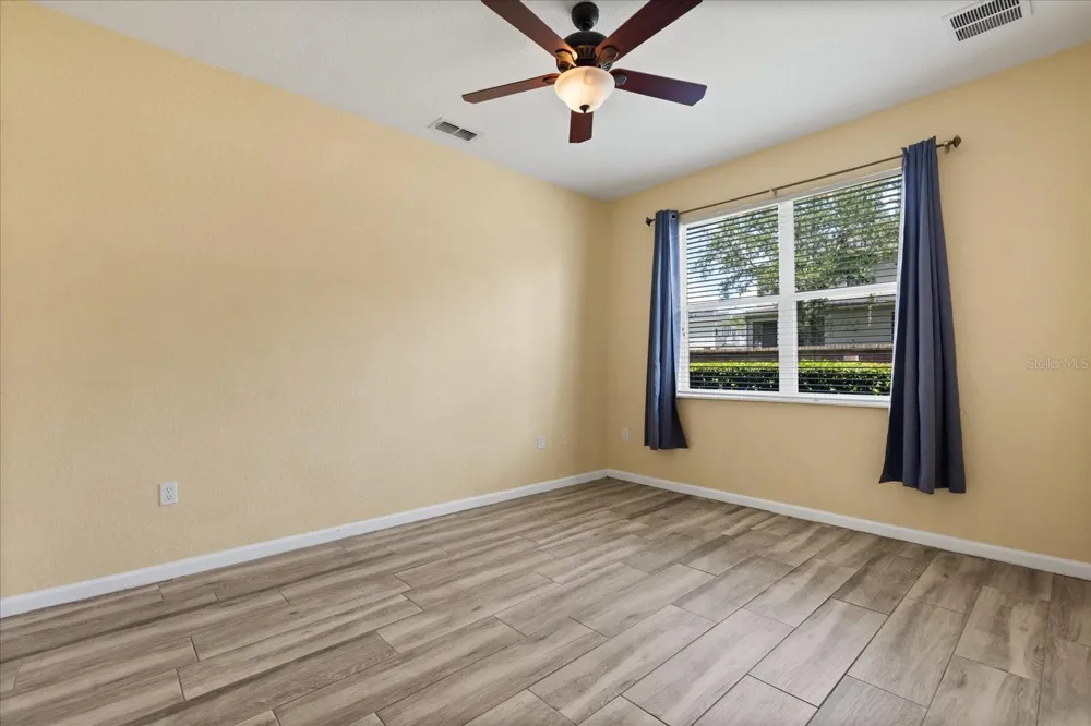 1335 SHALLCROSS AVENUE Orlando, FL 32828