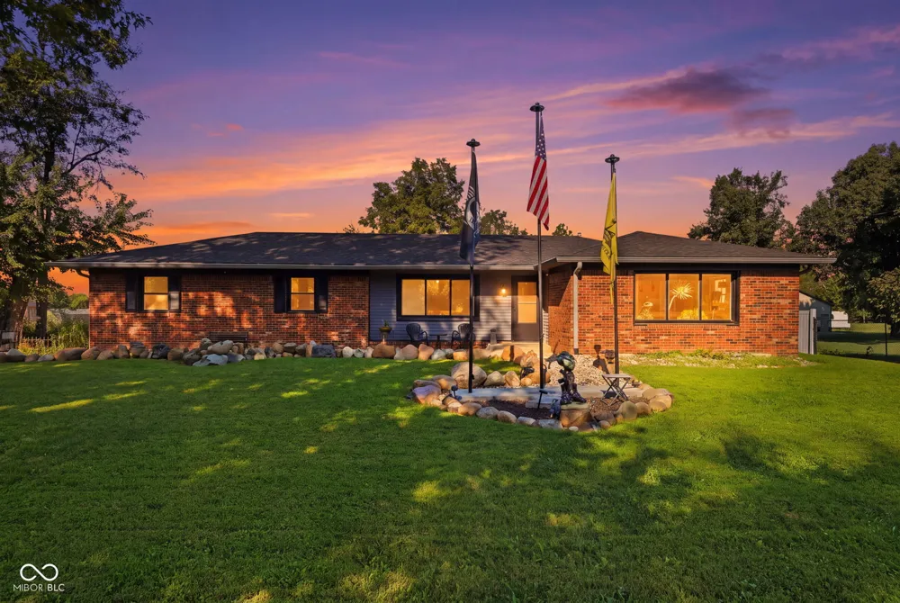 5638 Gray Road SW Indianapolis, IN 46237