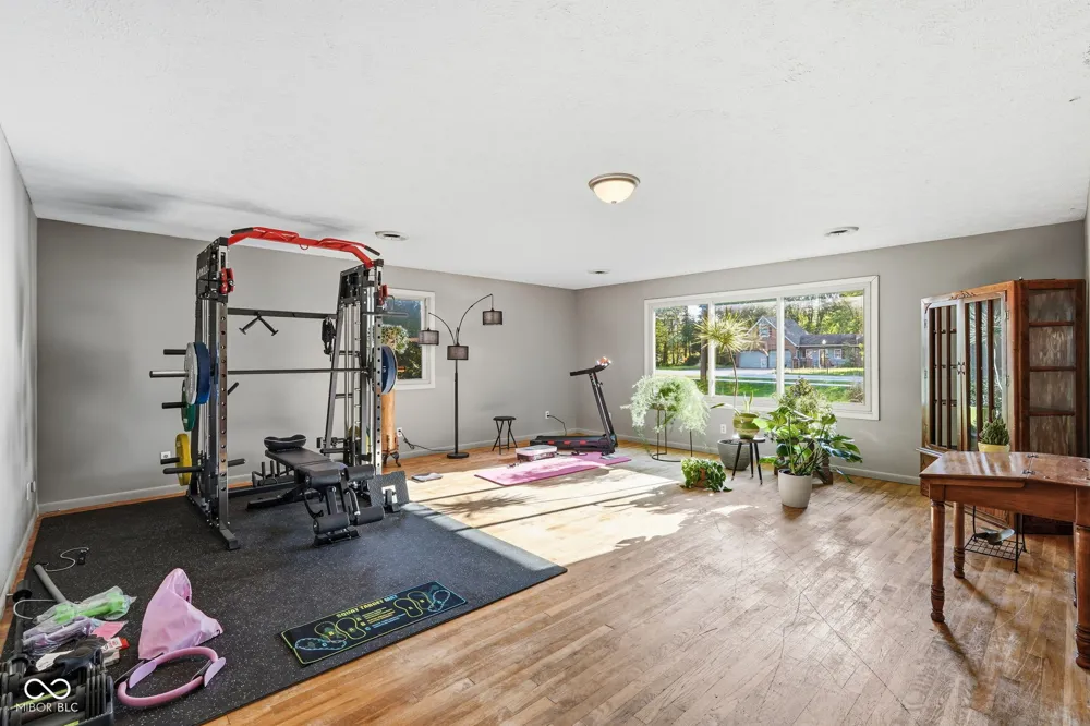 5638 Gray Road SW Indianapolis, IN 46237