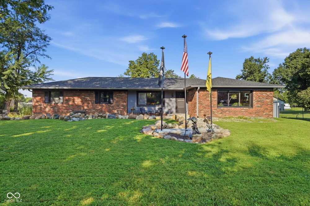 5638 Gray Road SW Indianapolis, IN 46237