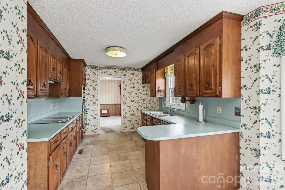1018 Rembrandt Drive SW Concord, NC 28027