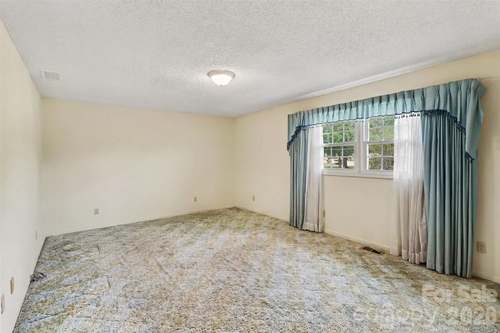 1018 Rembrandt Drive SW Concord, NC 28027