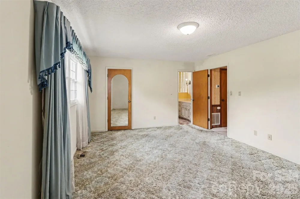 1018 Rembrandt Drive SW Concord, NC 28027