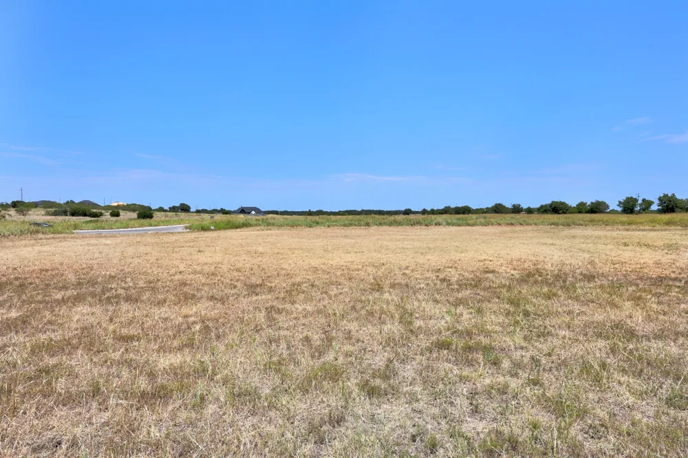 2062 Botts Drive Salado, TX 76571
