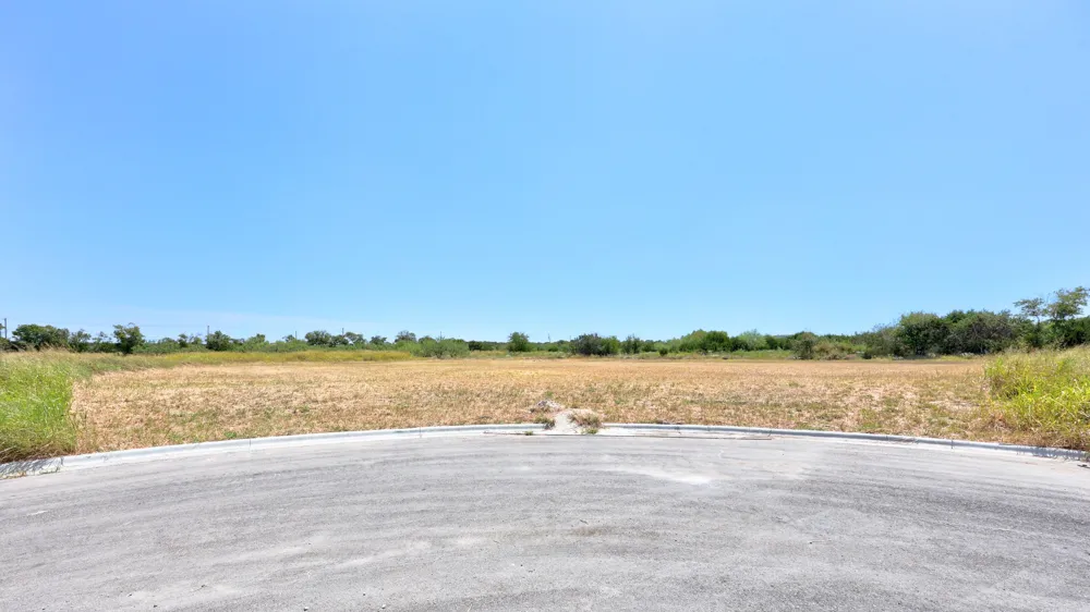 2062 Botts Drive Salado, TX 76571