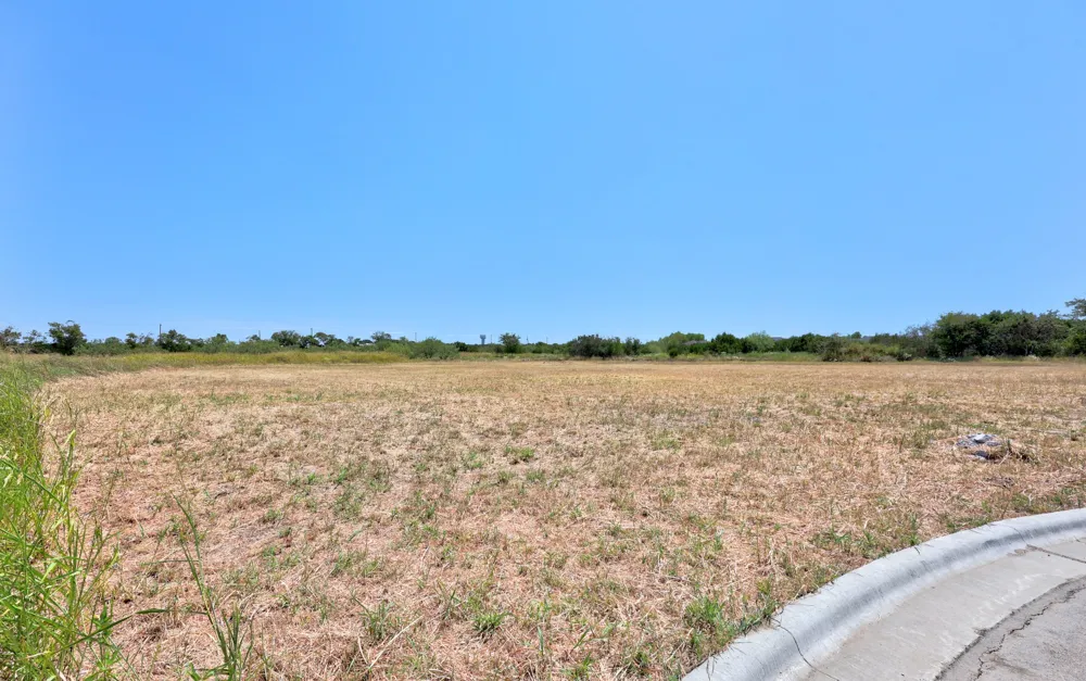 2062 Botts Drive Salado, TX 76571