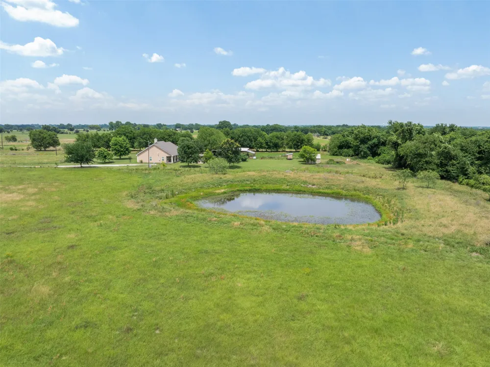 476 LCR 640 Groesbeck, TX 76642
