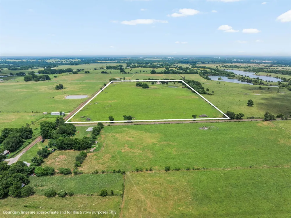 476 LCR 640 Groesbeck, TX 76642