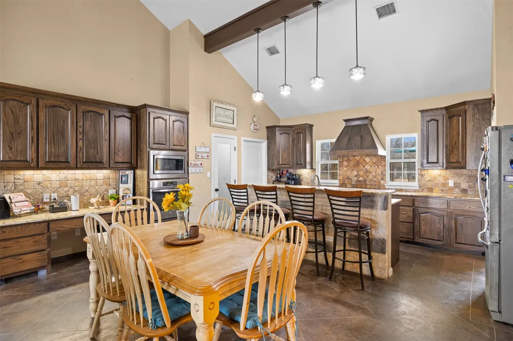 476 LCR 640 Groesbeck, TX 76642