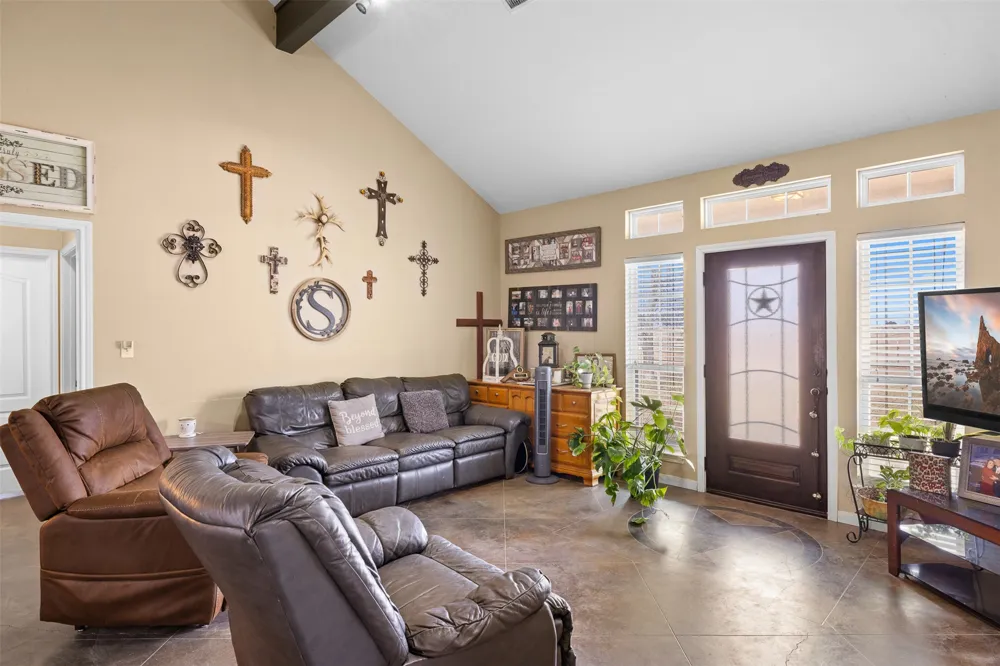 476 LCR 640 Groesbeck, TX 76642