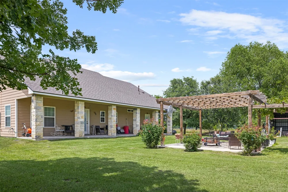 476 LCR 640 Groesbeck, TX 76642