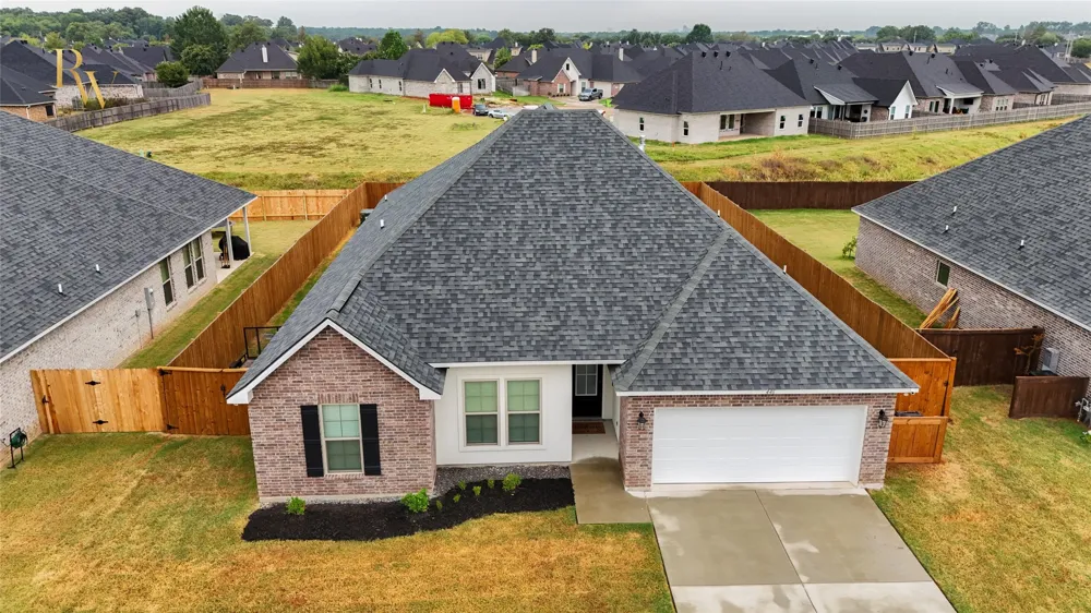 446 Blanchard Loop Bossier City, LA 71111