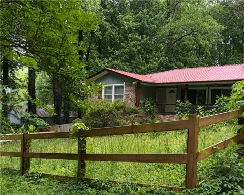 1552 Todd Lane SW
