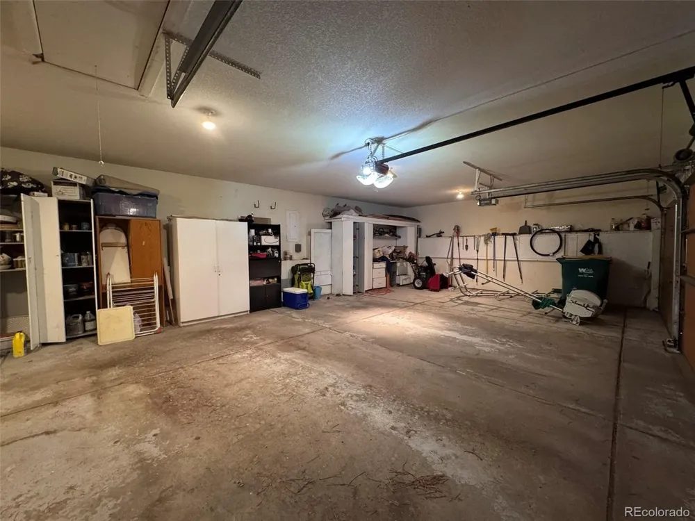 935 Castle Ridge Road Golden, CO 80401