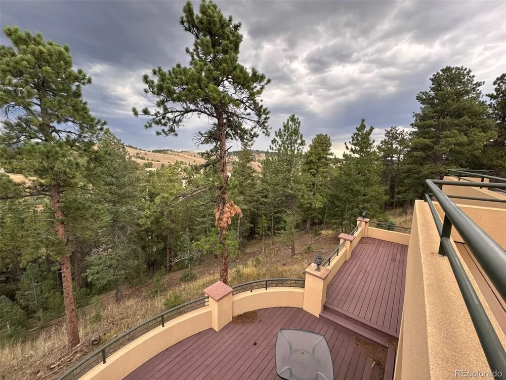 935 Castle Ridge Road Golden, CO 80401