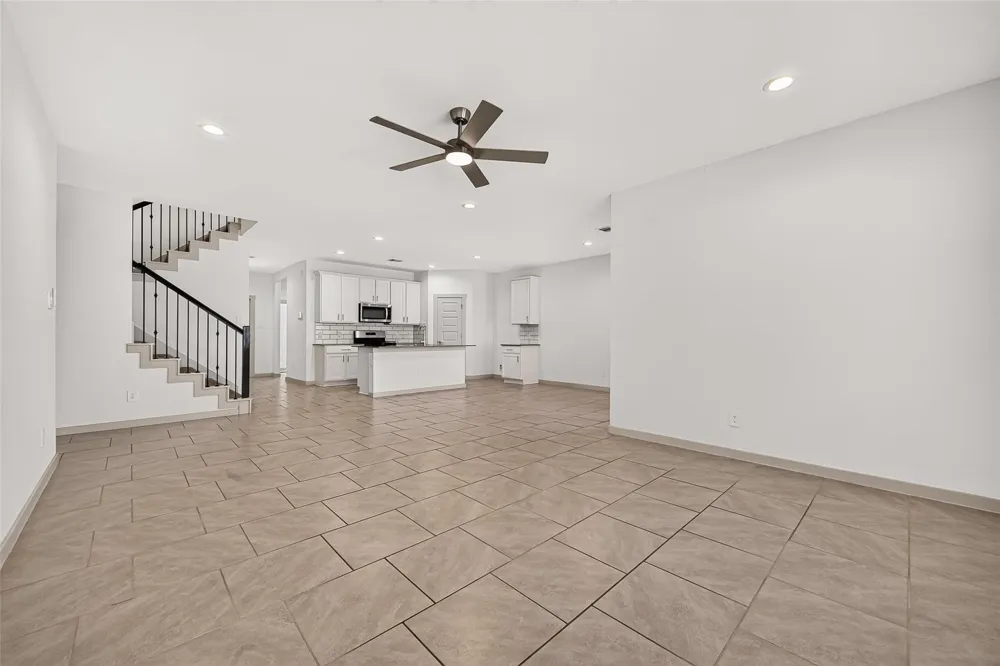4015 Itzle Island Court Fulshear, TX 77494