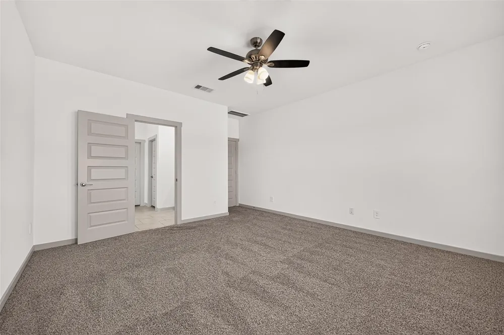 4015 Itzle Island Court Fulshear, TX 77494
