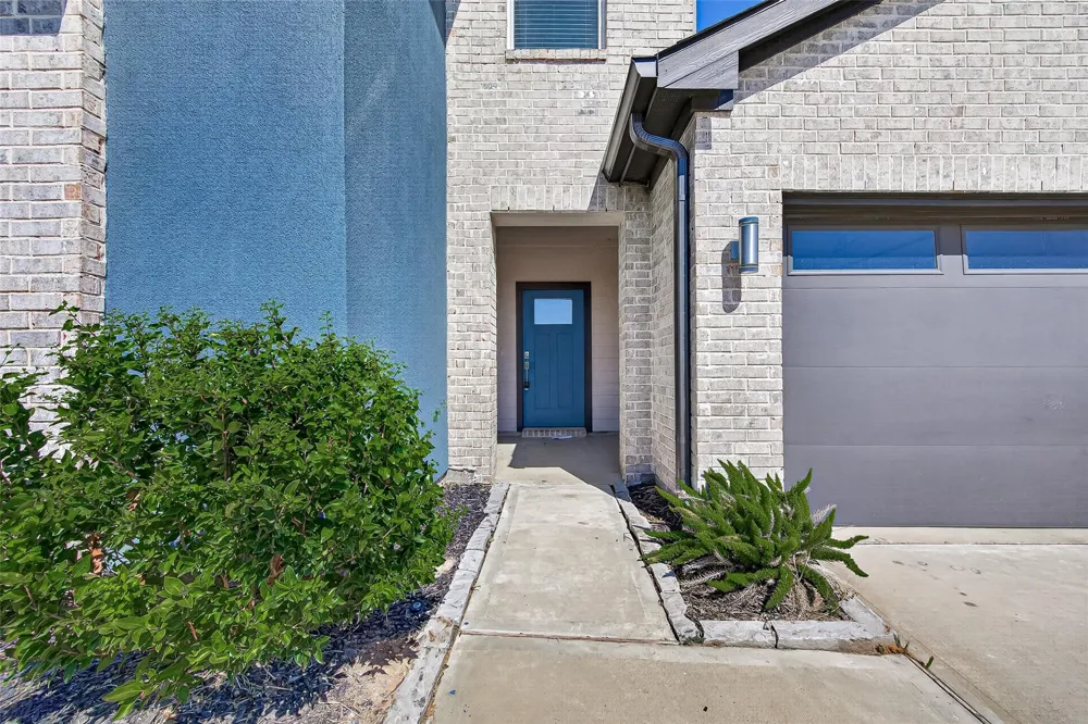 4015 Itzle Island Court Fulshear, TX 77494