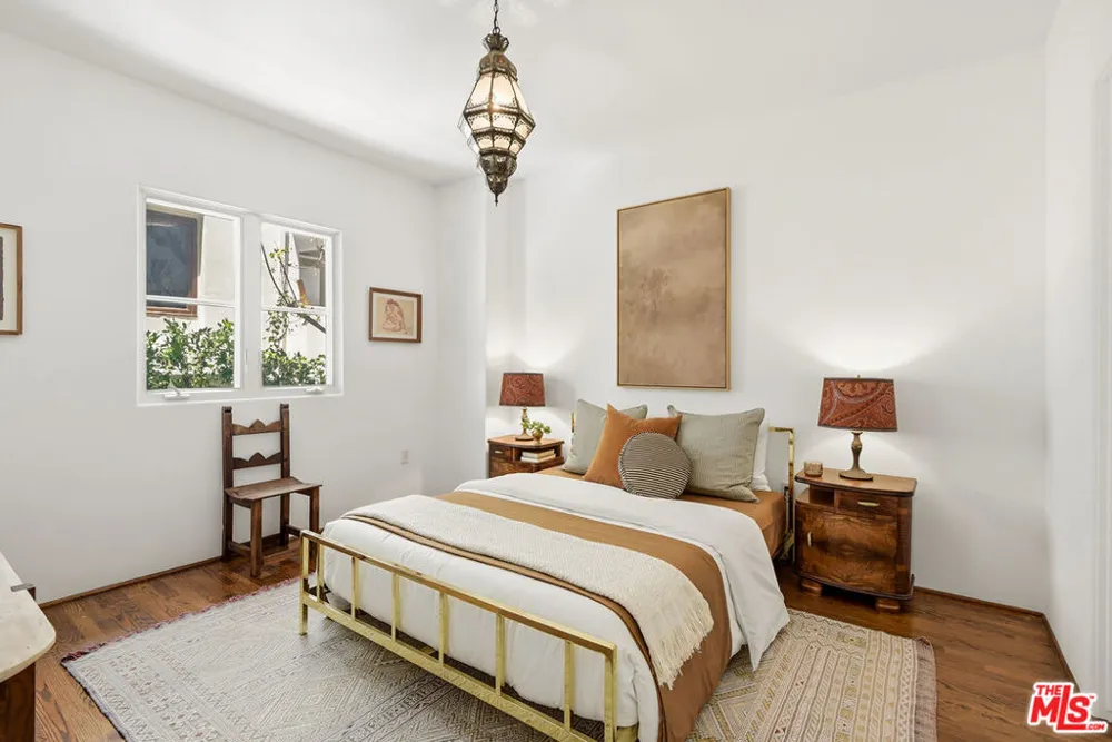1414 Harper Avenue #10 Los Angeles, CA 90046