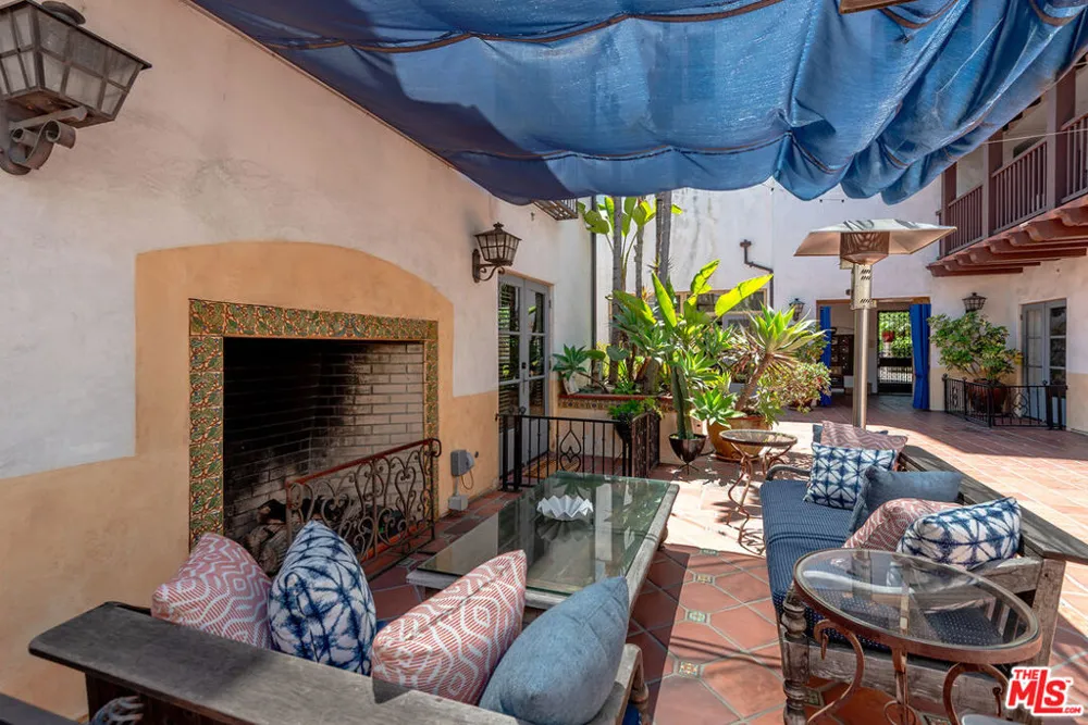 1414 Harper Avenue #10 Los Angeles, CA 90046