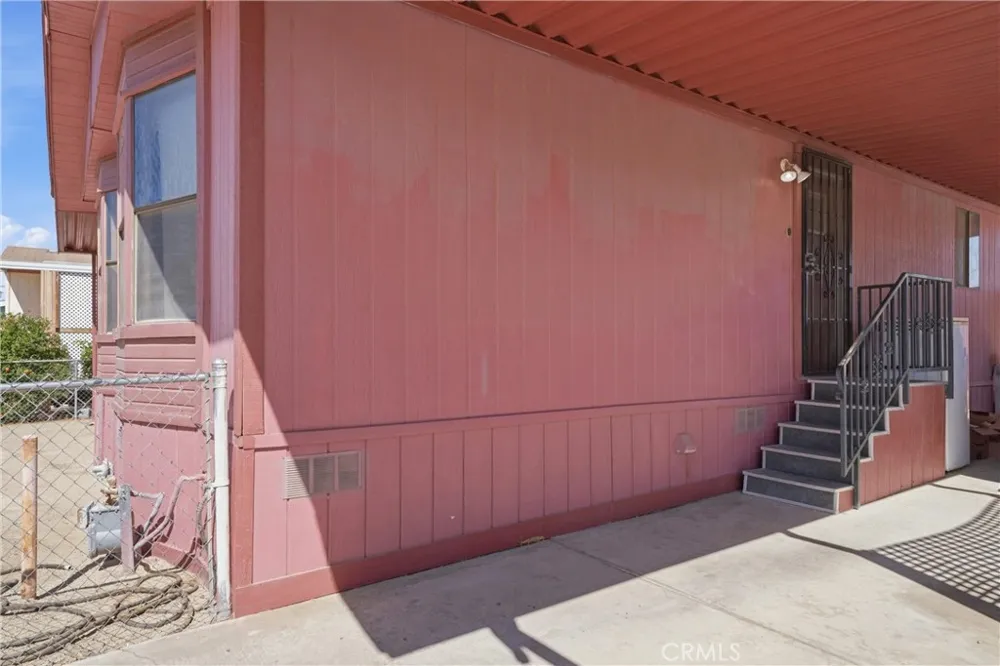 2545 E Avenue I #58 Lancaster, CA 93535