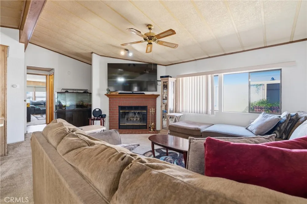 2545 E Avenue I #58 Lancaster, CA 93535