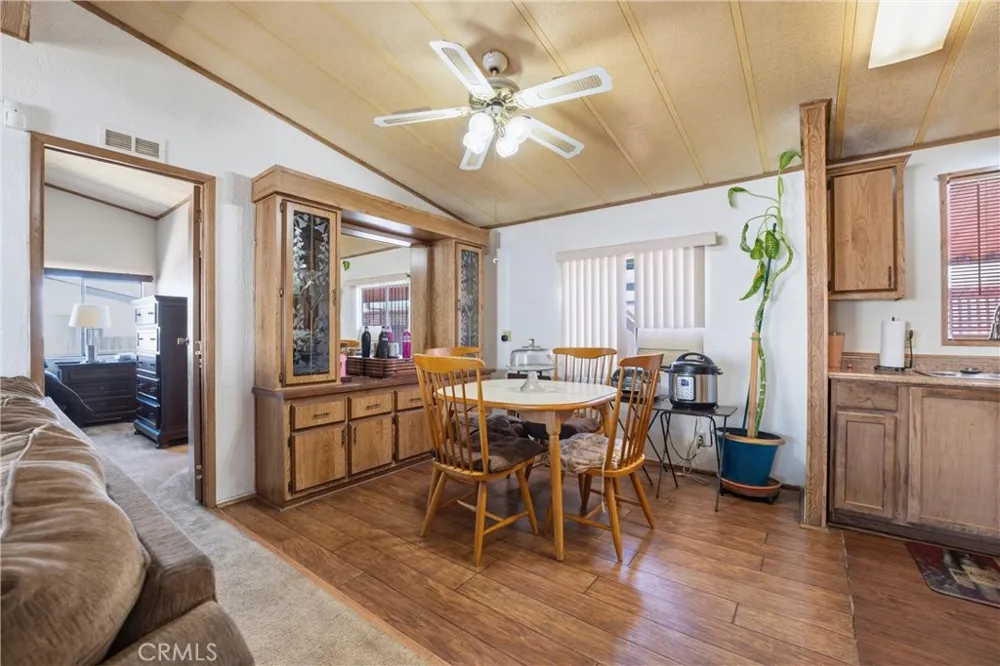 2545 E Avenue I #58 Lancaster, CA 93535