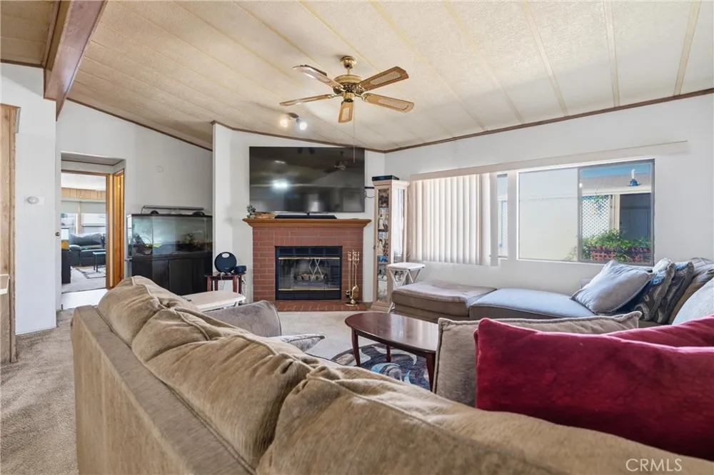 2545 E Avenue I #58 Lancaster, CA 93535