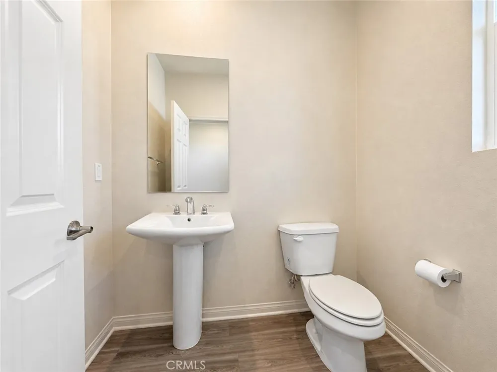 26835 James Menifee, CA 92585