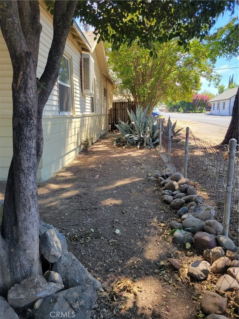 2221 B Oroville, CA 95966