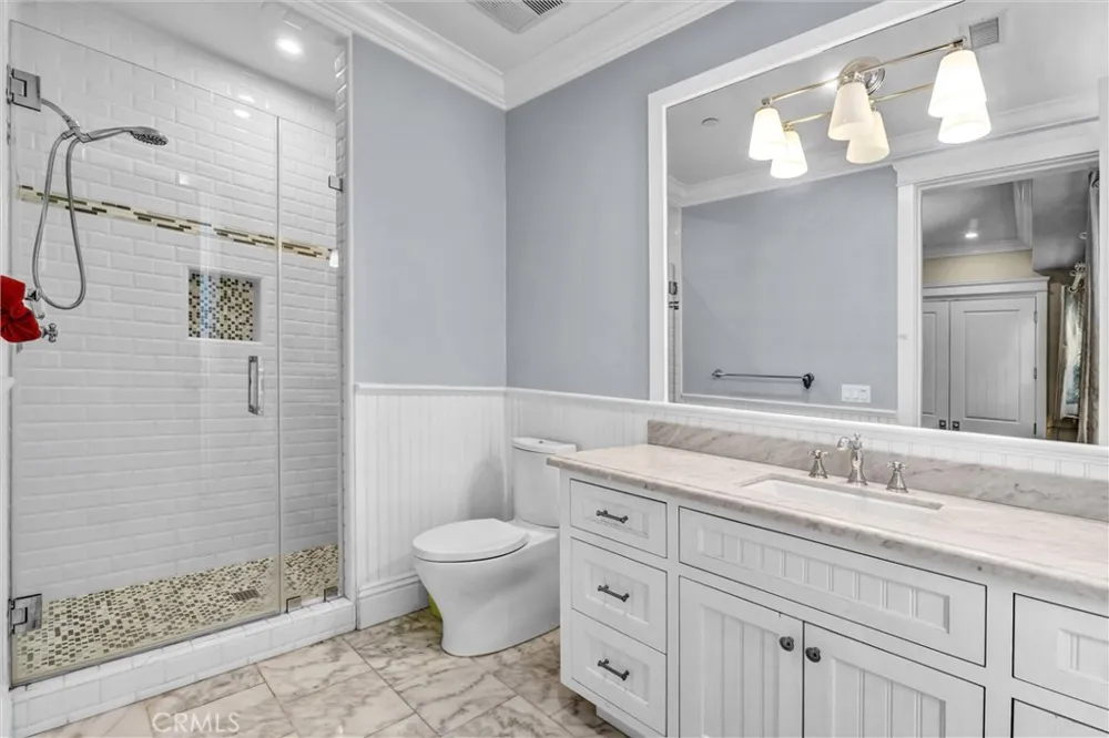 15148 Greenleaf Sherman Oaks, CA 91403