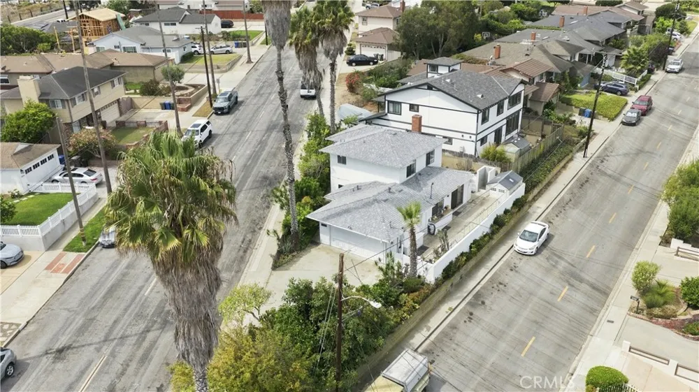 1913 Ripley Avenue Redondo Beach, CA 90278
