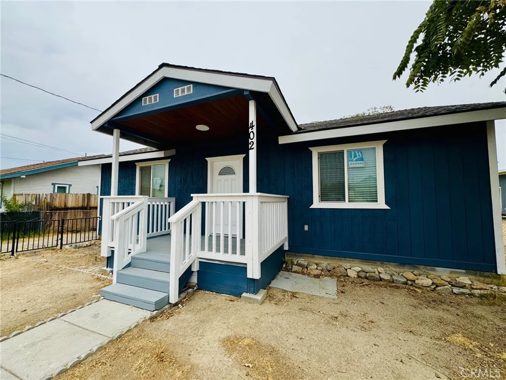402 Mary Street Bakersfield, CA 93252