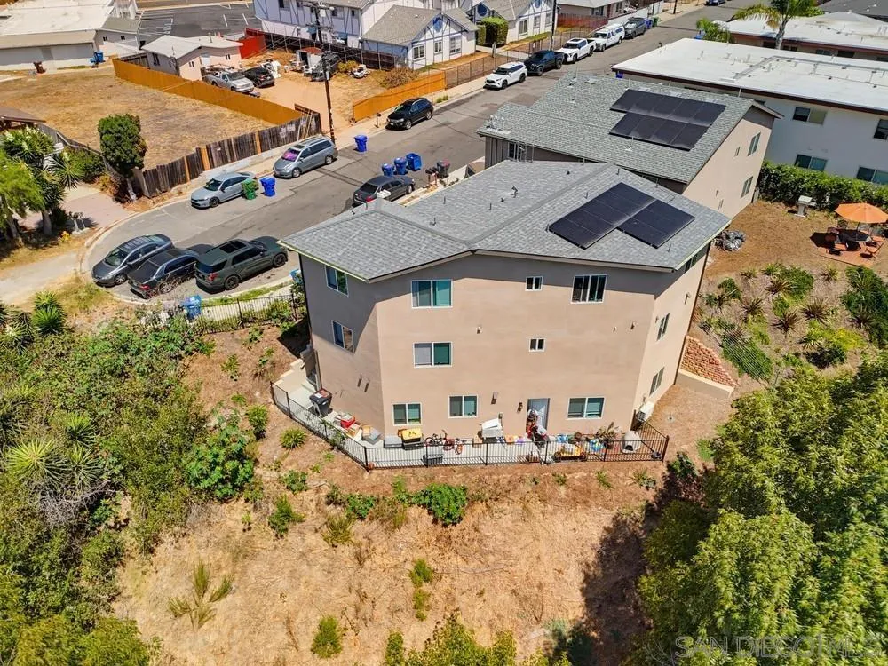 1413 Shoshone Street Oceanside, CA 92058