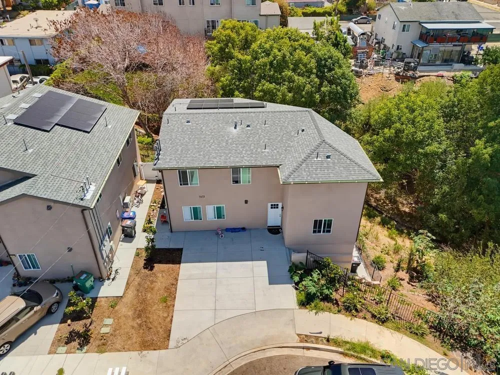1413 Shoshone Street Oceanside, CA 92058
