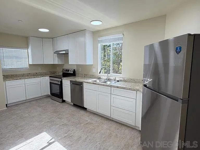 1413 Shoshone Street Oceanside, CA 92058