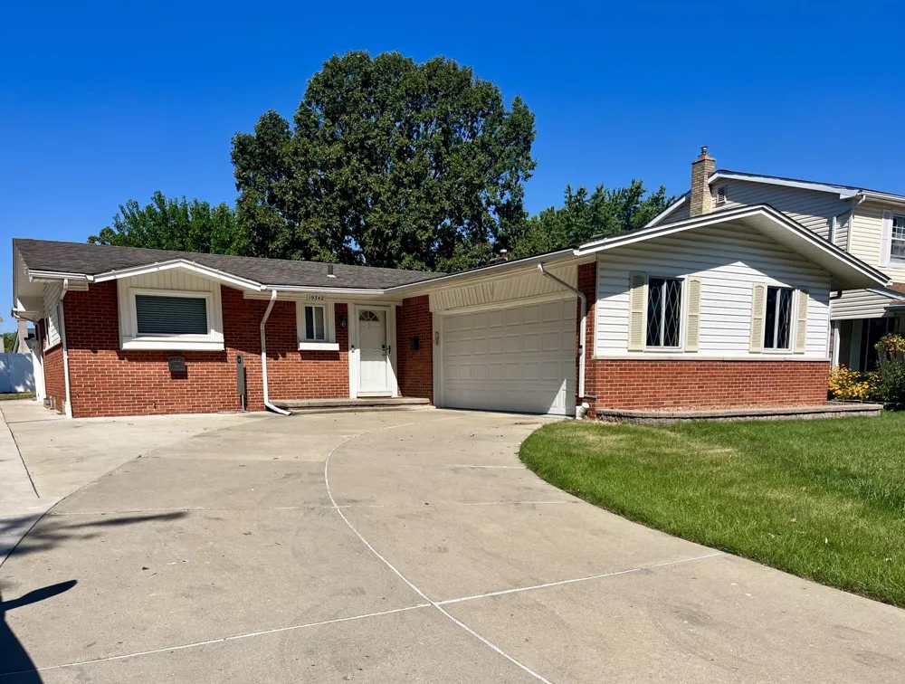19342 Coventry Drive Riverview, MI 48193