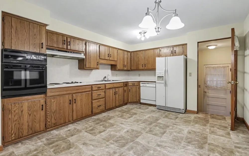 913 Main Street Buchanan, MI 49107