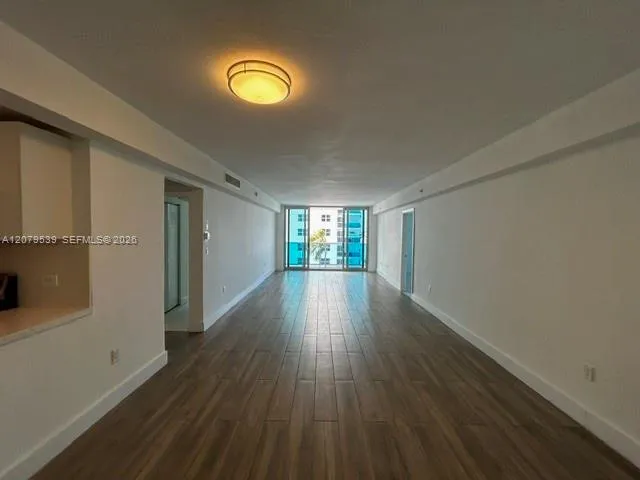 1900 S Treasure Dr #4P North Bay Village, FL 33141