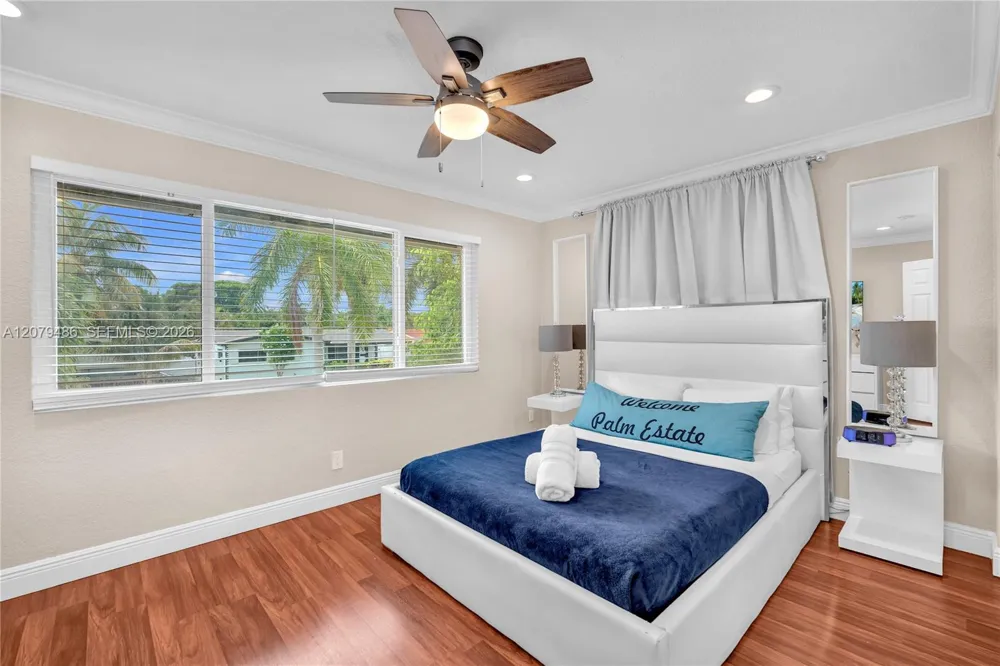 628 SW 4th St Hallandale Beach, FL 33009