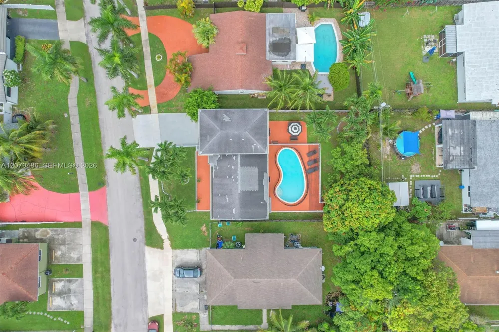 628 SW 4th St Hallandale Beach, FL 33009