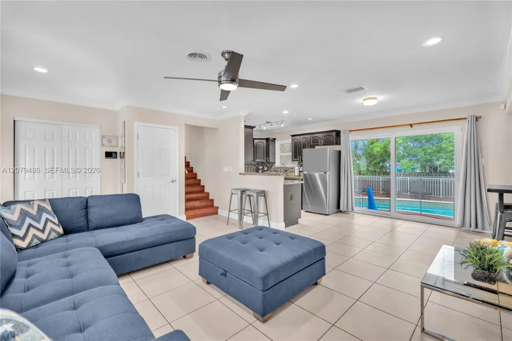 628 SW 4th St Hallandale Beach, FL 33009