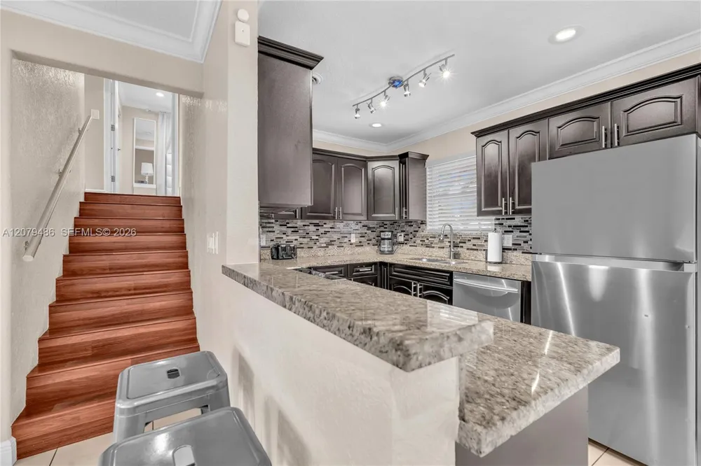 628 SW 4th St Hallandale Beach, FL 33009