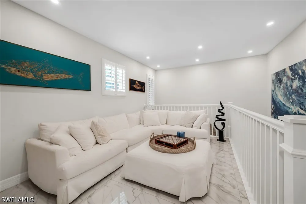 Indies Drive E #202 Naples, FL 34114