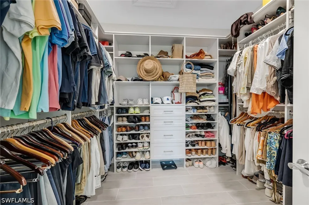 Indies Drive E #202 Naples, FL 34114