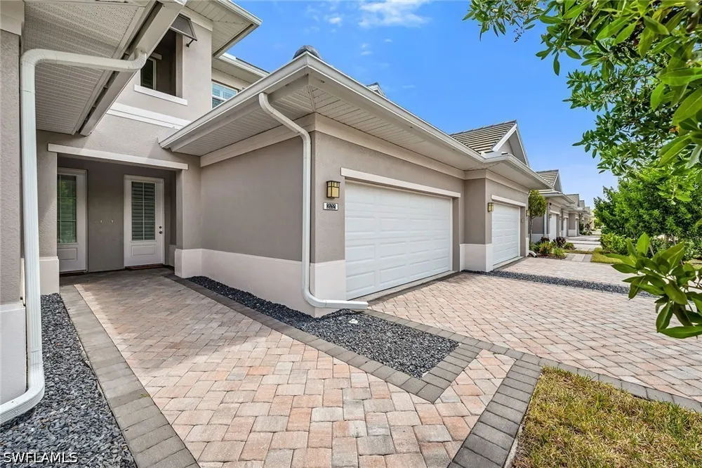 Indies Drive E #202 Naples, FL 34114