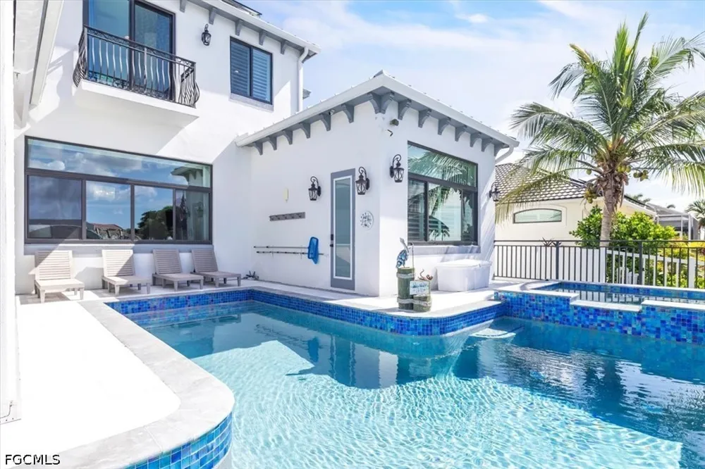 SE 40th Street Cape Coral, FL 33904
