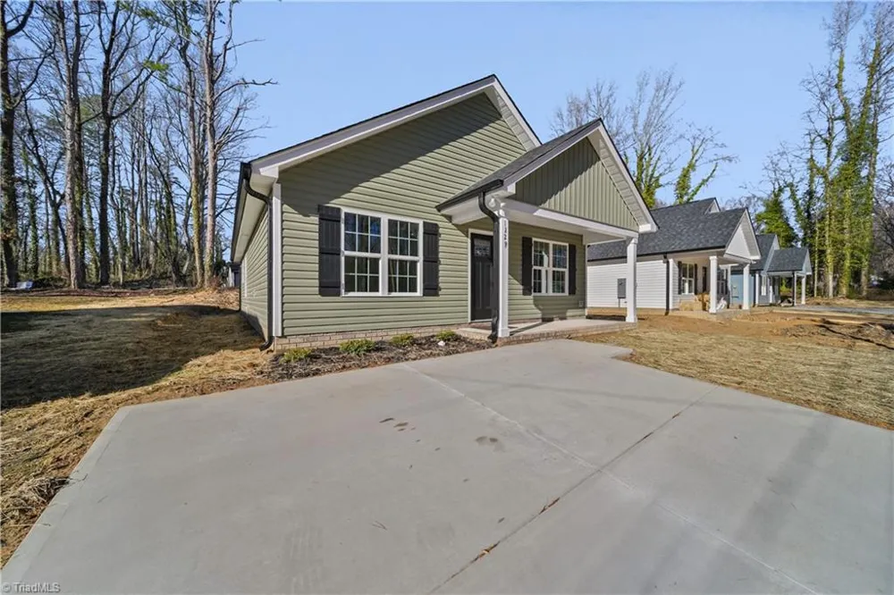 1129 Kenly Street Salisbury, NC 28144
