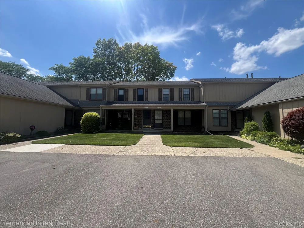 31621 Green Meadow Lane Warren City, MI 48093